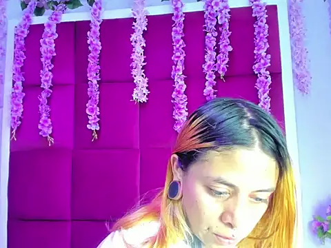 Snapshot of Sofii_Anal_ chatting on October 2, 2:49 am Sofii Anal online show from October 2, 2:49 am