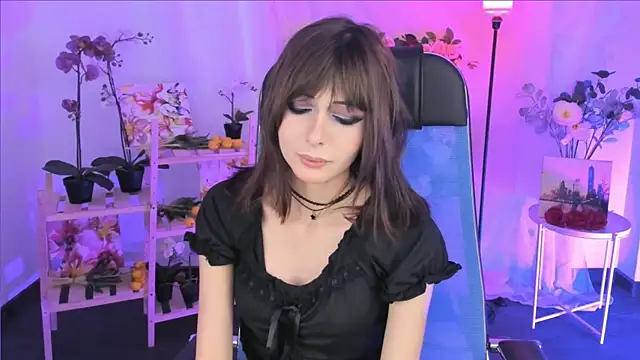 CrystallBloom online show from December 21, 7:29 pm