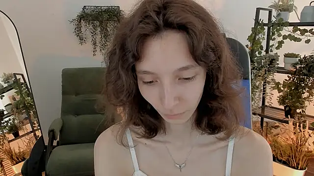 EmmanuellBrown online show from April 12, 7:55 am