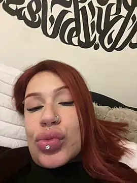 sereiaruiva99 online show from July 4, 9:00 pm