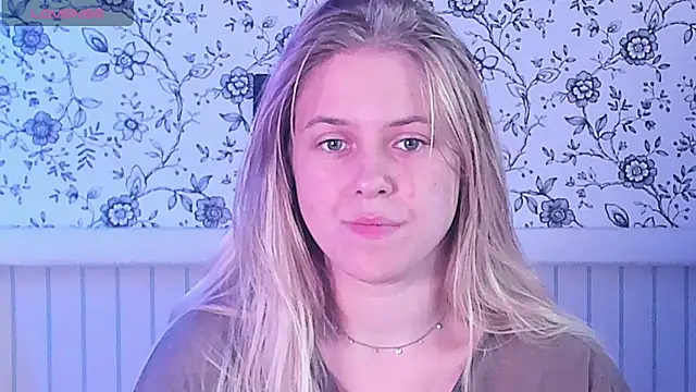 AngelAnty online show from July 6, 3:03 pm