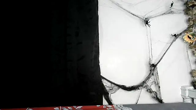 angelainparis28 online show from November 1, 7:01 am