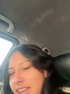 lynn9000 online show from November 14, 1:22 pm