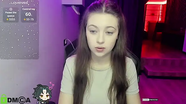 Snapshot of AmourLily chatting on October 2, 7:02 am AmourLily online show from October 2, 7:02 am