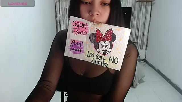 Snapshot of Darkittydoll_15 chatting on September 17, 12:58 pm Darkittydoll 15 online show from September 17, 12:58 pm