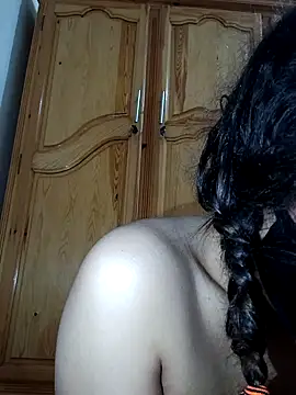 ghadiraa online show from March 18, 2:49 am