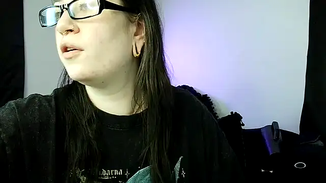 HarleyDemon666 online show from April 17, 7:38 pm