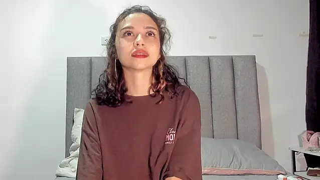 brisazanes online show from July 22, 8:15 am