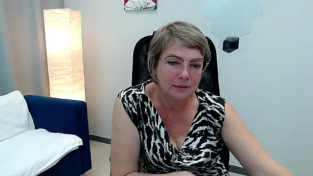 Pion 01 online show from September 12, 5:19 am