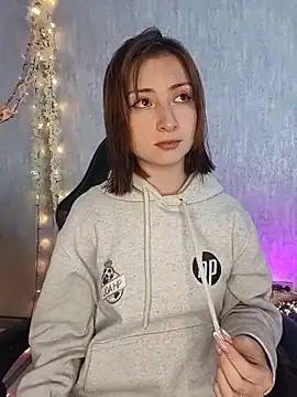 AriMonoban online show from February 17, 3:00 pm