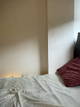 karinasantos  online show from March 1, 7:24 pm