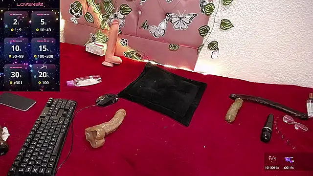 Snapshot of wetmoonhott chatting on September 16, 10:56 am wetmoonhott online show from September 16, 10:56 am