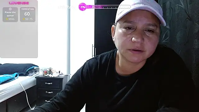 Snapshot of haashkyo chatting on September 21, 6:56 am haashkyo online show from September 21, 6:56 am