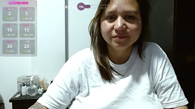 Snapshot of haashkyo chatting on September 18, 5:17 am haashkyo online show from September 18, 5:17 am