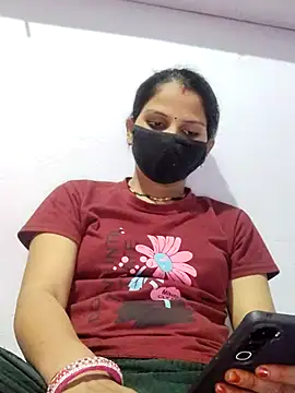 poojam93 online show from October 27, 2:12 pm