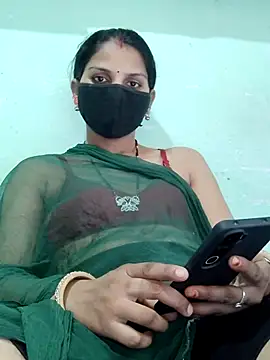 poojam93 online show from September 13, 10:45 am