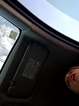 sarahkat86 online show from February 4, 8:12 pm