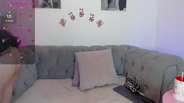 Jade rey  online show from December 19, 3:21 am