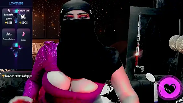 SultanaLayla online show from November 29, 8:57 pm