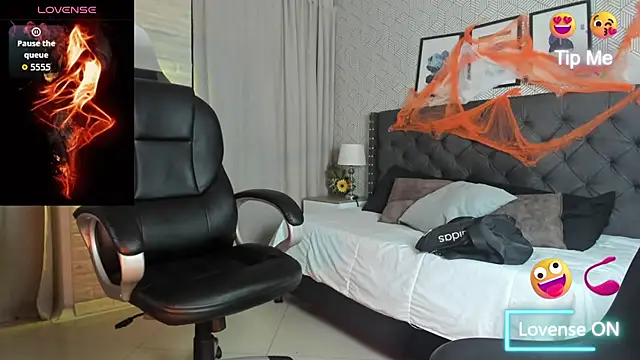 sweet  vanessa1 online show from November 2, 4:27 am