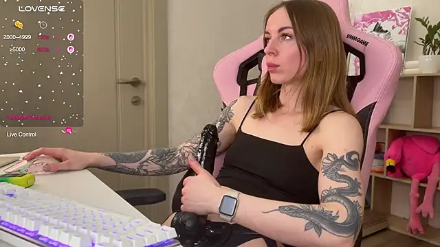 Melissaluvvv online show from April 4, 3:44 pm