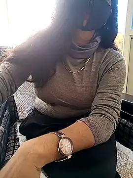 soni yhakur online show from January 14, 7:24 am