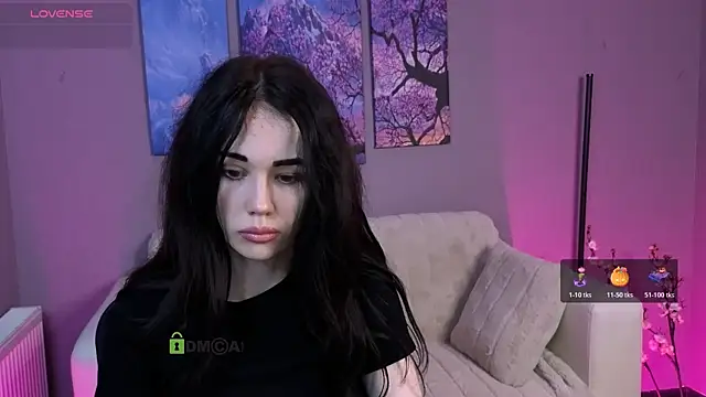 riley sanders online show from November 3, 10:19 am