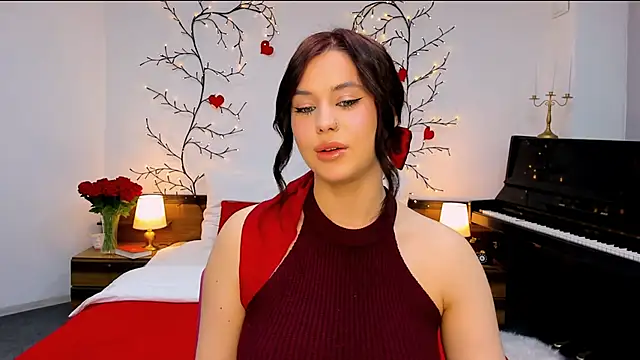 lil angel  online show from October 19, 9:00 am