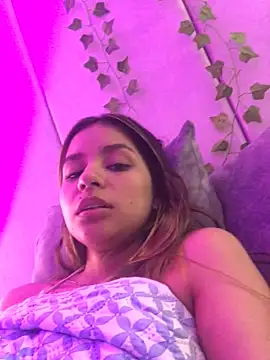 mia rousse25 online show from May 29, 8:34 am