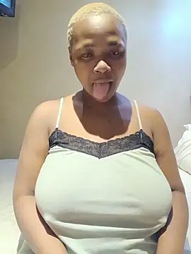 missboobiesSA online show from June 9, 4:23 am