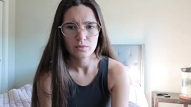 Snapshot of bambifarrina chatting on September 29, 8:14 pm bambifarrina online show from September 29, 8:14 pm