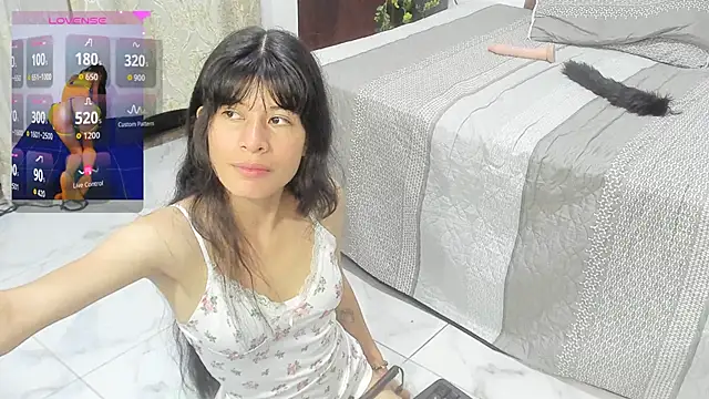 abbiez  online show from February 15, 7:11 am