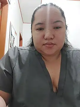 LianaCruzado online show from June 16, 3:35 pm