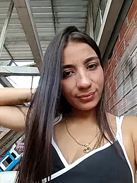 Snapshot of -juicy_ chatting on October 12, 9:17 pm -juicy online show from October 12, 9:17 pm