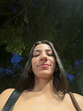 -juicy  online show from July 7, 11:40 pm