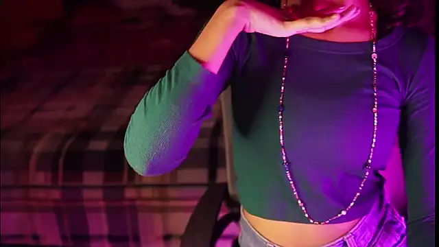 NidhiChandra online show from October 3, 2:11 pm