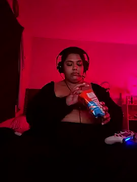 1n0nlythroat online show from January 10, 6:29 am