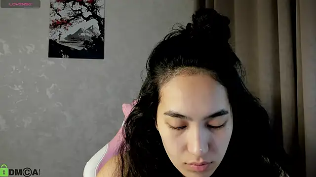 FlirtyAura online show from November 29, 3:32 am