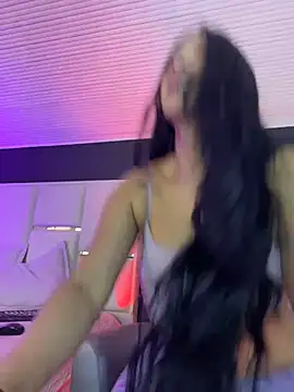 BellaFernandez   online show from June 19, 1:25 pm