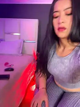 BellaFernandez   online show from July 13, 1:12 pm