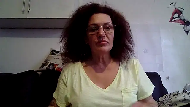 RubyyRosee online show from April 19, 9:42 am