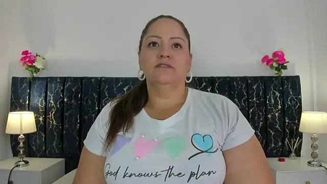 katte landerr online show from March 27, 1:12 pm