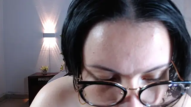 Snapshot of Megan_05_ chatting on September 9, 2:28 pm Megan 05 online show from September 9, 2:28 pm