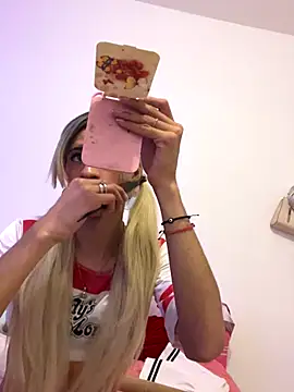 kimiLatina online show from October 21, 1:31 am