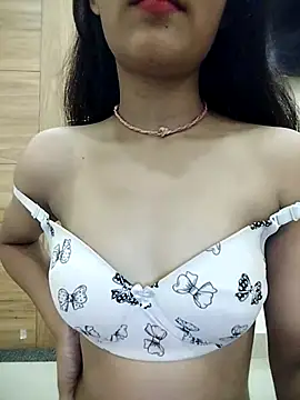 Naina 04 online show from October 7, 6:12 pm