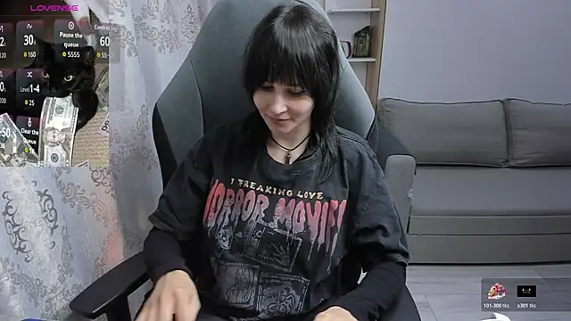 MistyDark online show from April 10, 11:27 am