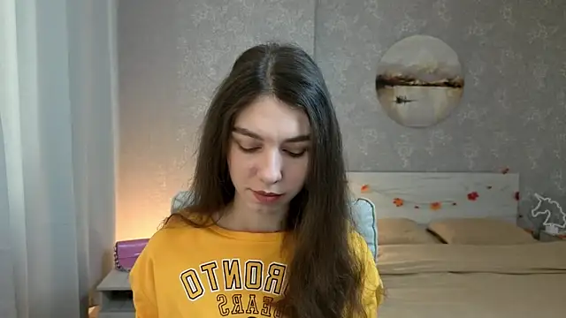 KellyShines online show from December 15, 7:24 am