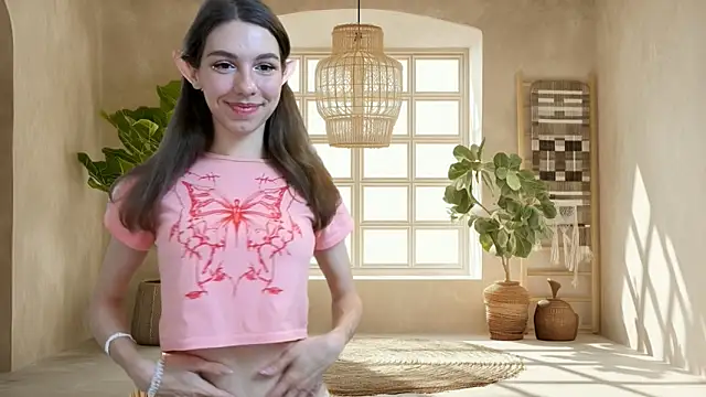KellyShines online show from May 28, 3:21 pm