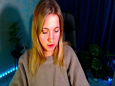 arlana klart online show from September 22, 4:44 am