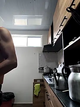 stivenlujan69 online show from February 16, 6:30 pm